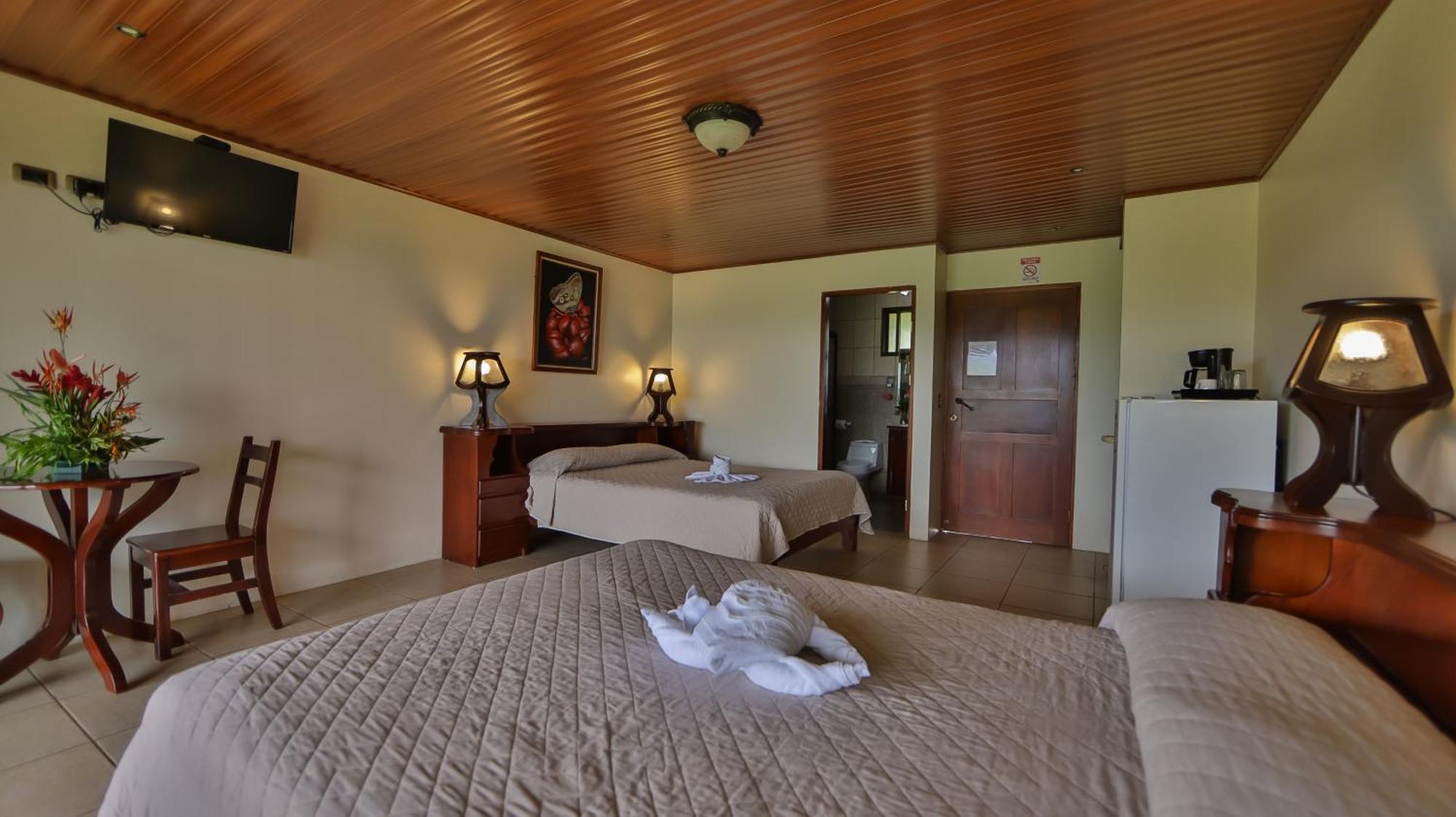 Hotel Linda Vista La Fortuna 外观 照片